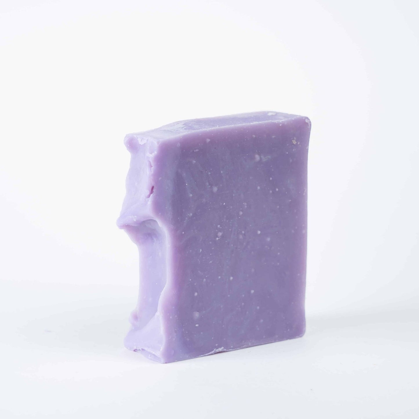 Lilac Blooms Handmade Soap – Cold Process Bar with True Lilac Scent