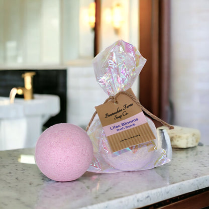 Lilac Blooms Bath Bomb